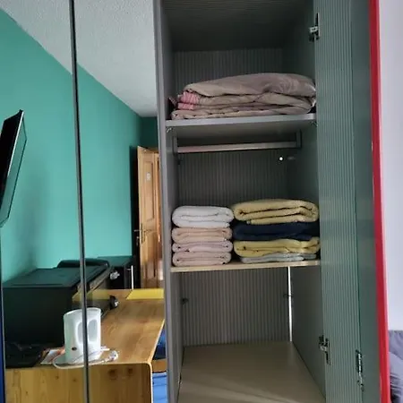 Mit Bad, Kuche Und Tv Appartamento Bartholomäberg