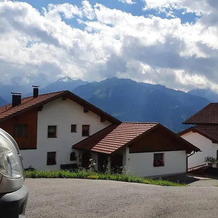 Appartamento Mit Bad, Kuche Und Tv Bartholomäberg