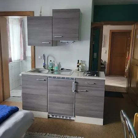 Appartamento Mit Bad, Kuche Und Tv