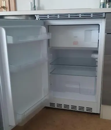 Appartamento Mit Bad, Kuche Und Tv